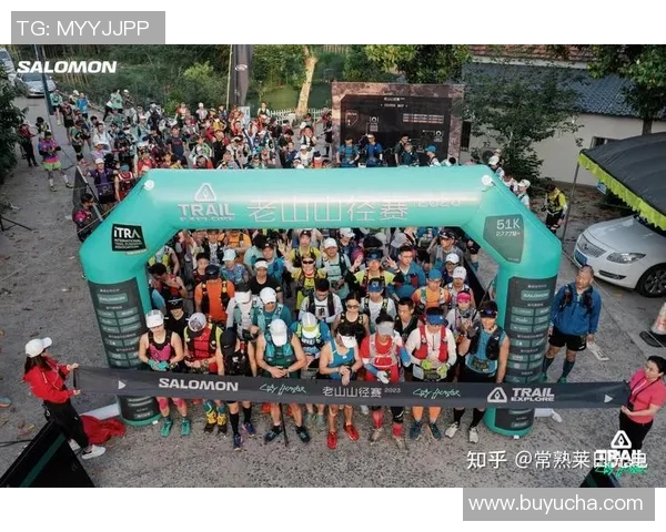 上海羽毛球队与南京羽毛球队赛后复盘分析比赛节奏与关键表现