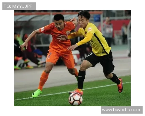 中国足球最强后卫的传奇故事与辉煌成就解析 中国足球最强后卫的传奇故事与辉煌成就解析